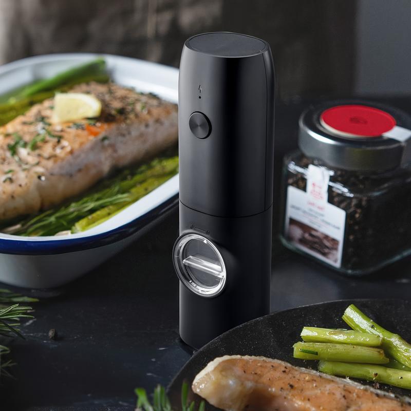 Rechargeable Electric Pepper and Salt Grinder Set, Automatic Pepper Grinder, with Charging Base, USB Cable, LED Light, Adjustable Coarseness, Single-Handed Automatic Operation, Black 2pcs 6