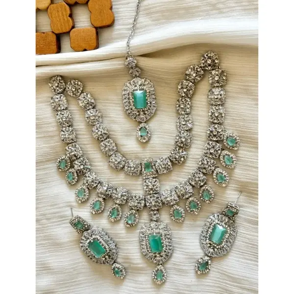 Zircon  Double Layer NeckLace Set Earings Maang Teeka 3