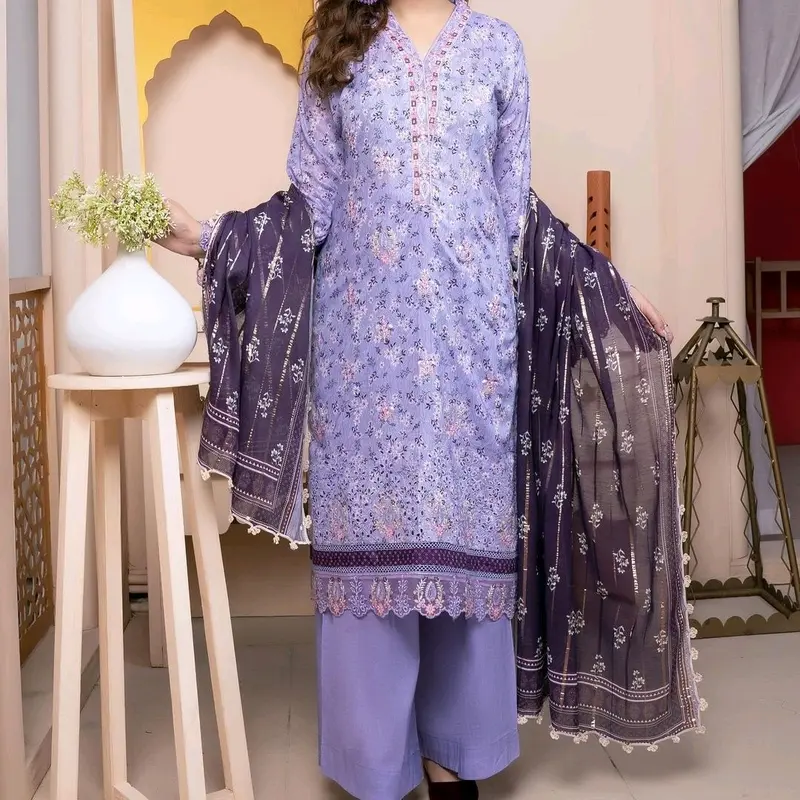 Munira collection pakistani outfits 1