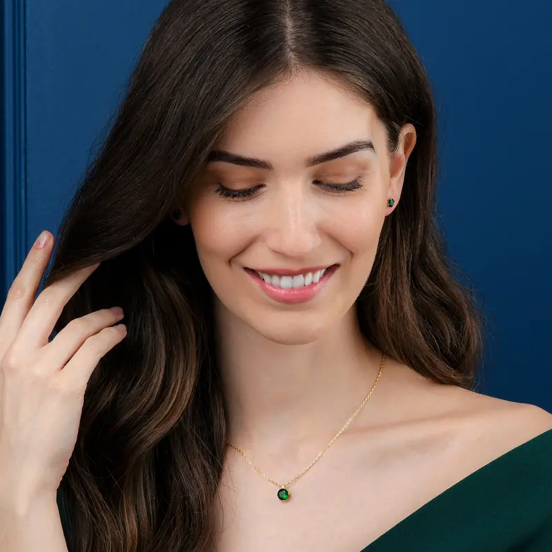 Gold Plated 925 Sterling Silver Round Green Solitaire Pendant Necklace For Women 5