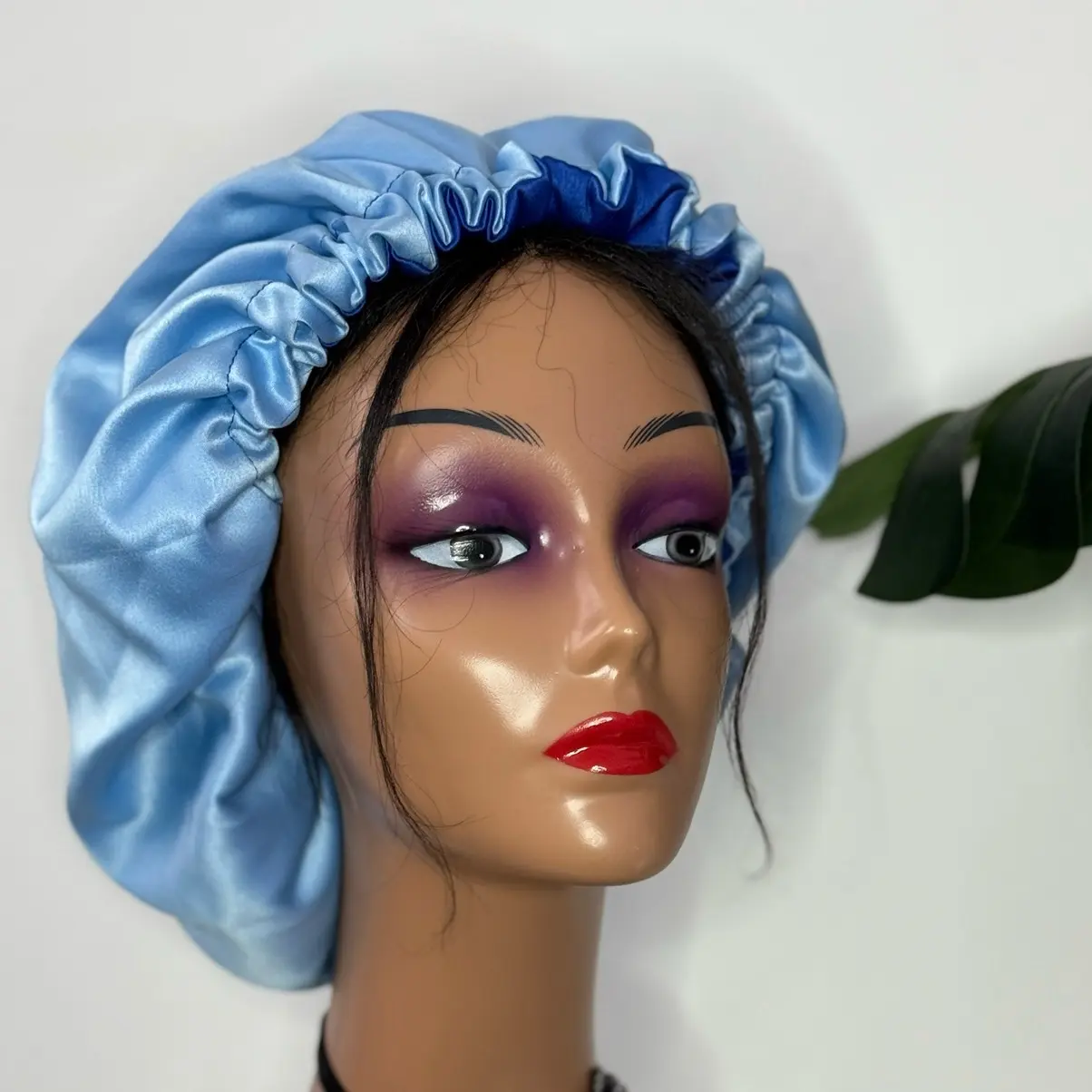 Perfect fit silk adjustable reversible bonnet