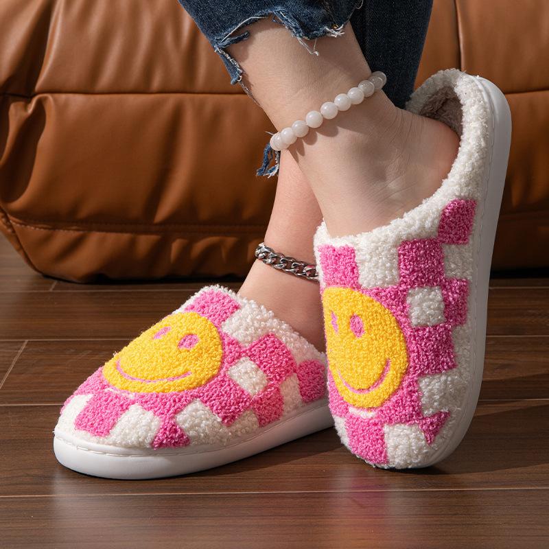 Women Cute Cartoon Smiling Face Fabric Slippers, Thick Sole, Anti-Slip, Warm For Fall/Winter, Couple Slippers, Halloween,Winter Keep Warm Home Slippers, Comfy Soft Sole Closed Toe Bedroom Shoes 7