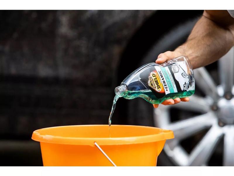ArmorAll 520ml Ceramic Foaming Car Wash Soap 1