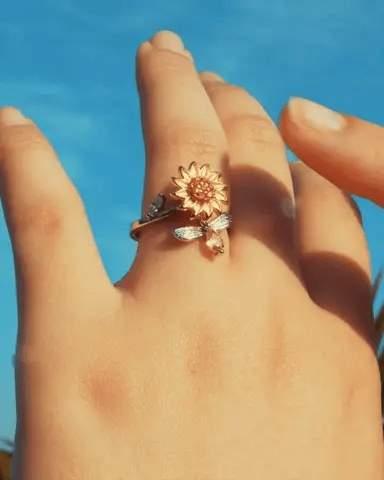 Product Introduction of Rotating Sunflower & Bee Ring 7