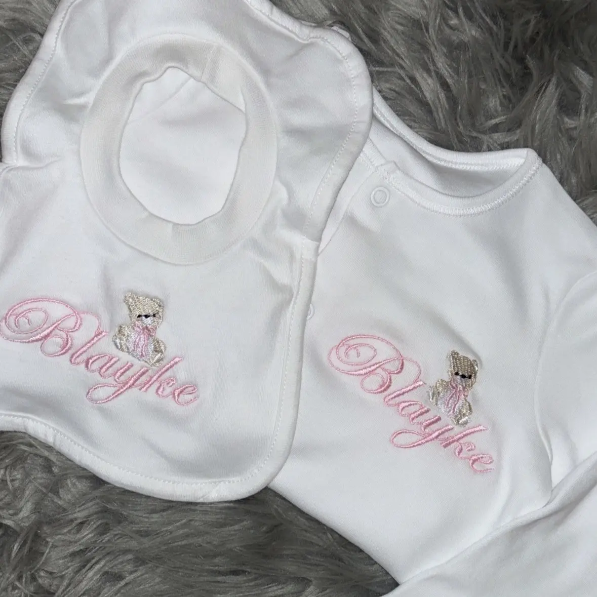 Bear baby sleepsuit & bib unisex version newborn baby clothes outfit