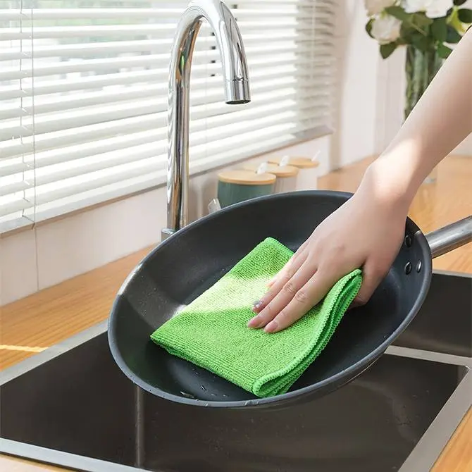 20 Pcs Pack of Microfibre Cleaning Cloths - Thick Material - 30cm x 30cm - Kitchen Cleaner Microfiber Towels Wipes 3