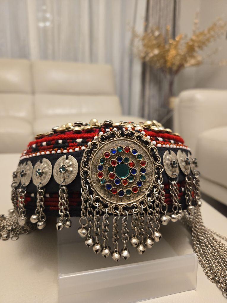 Product Introduction of afghan hat for women with jewellery handmade 2