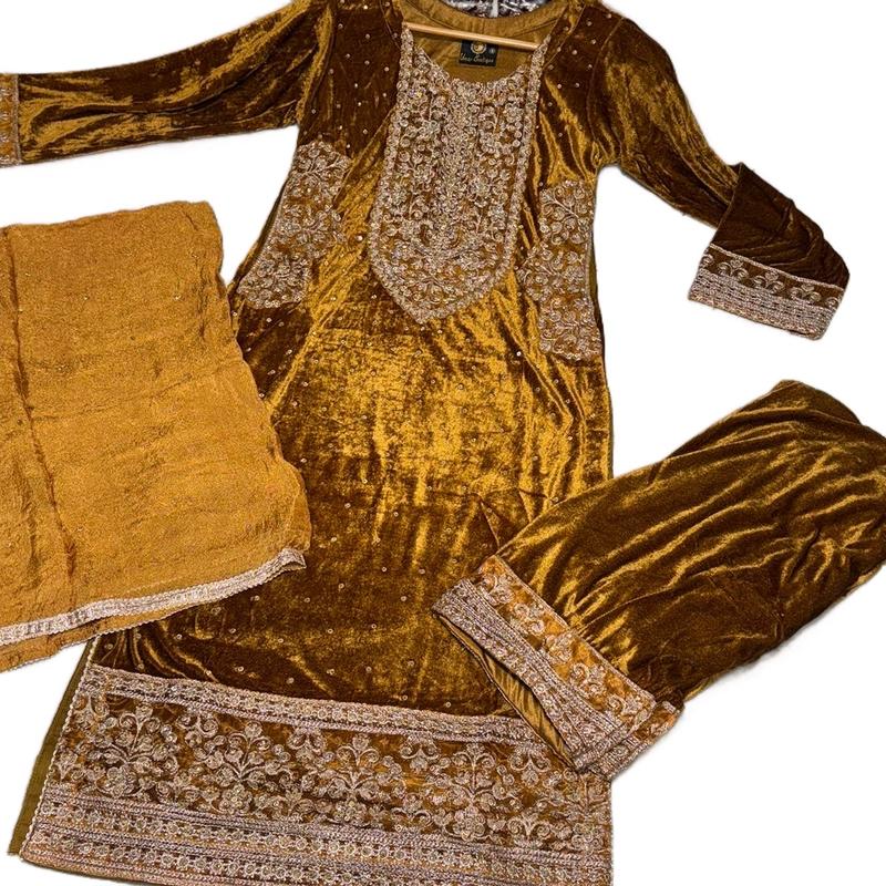7 Colours ZIVA Pocket Winter Korean velvet design salwar kameez 3 piece Pakistani dupatta S-XL Womenswear Dress Traditional Embroidered 3