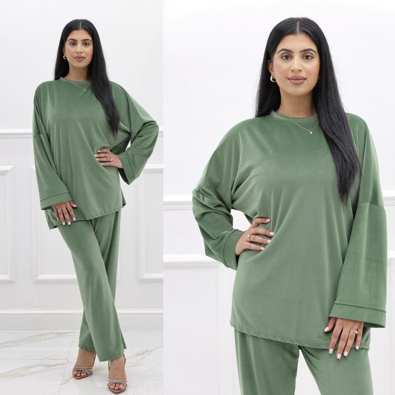 Soft Relaxed Plush Velvet Co-Ord (2 Piece Set) Womenswear Comfy Elegance Comfort Comfortable 1
