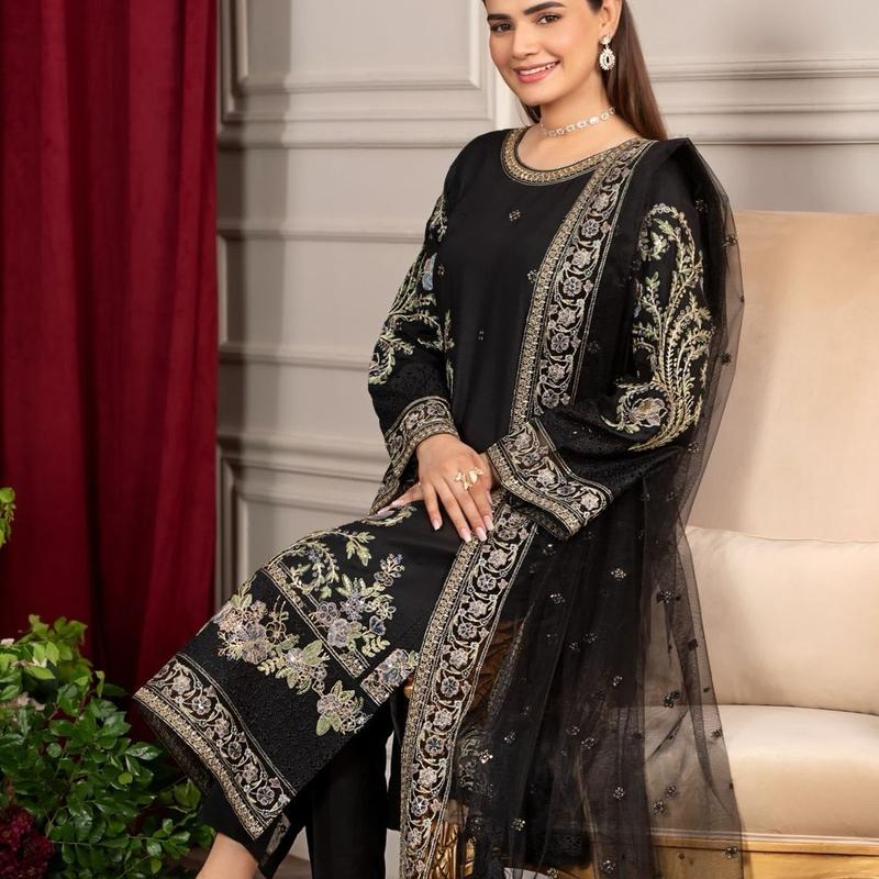 Heera Formal Winter Collection 029 Ladies Pakistani Readymade Shalwar Kameez Suit with Dupatta - Women's Dress - Womenswear Comfort Soft 4