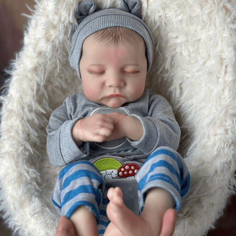 Product Introduction of Ultra-Soft 18" Handcrafted Reborn Youngsters Doll - Realistic Silicone Youngsters with Clothes, Bottle & Birth Card - Perfect Gift for Youngsters and Collectors 8