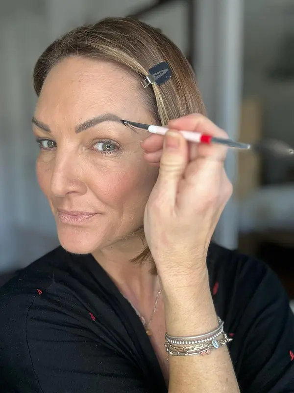 Angled Eyebrow & Eyeliner Brush With Spoolie For Precision & Definition 5
