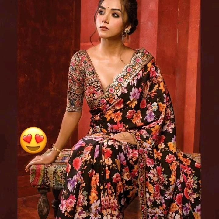 Elegant Floral.Saree with Embroidery Blouse Material Now Available @ Meera's Fashion Traditional 0
