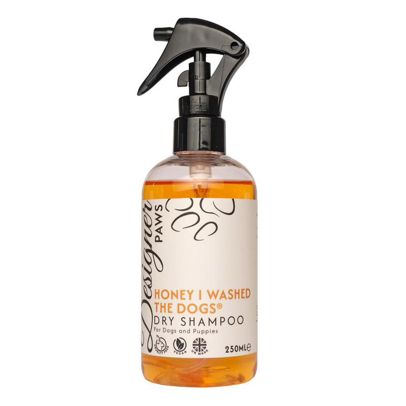 Bathless Cleaning Bundle For Dogs | Dry Shampoo & Mitt | Removes Dirt, Pollen & Dust without using water | Plant Based | Made in England | 2