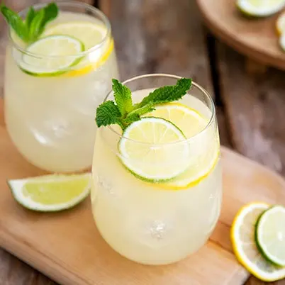 LIME JUICE SYRUP 0.7L (DOUMIX) 4