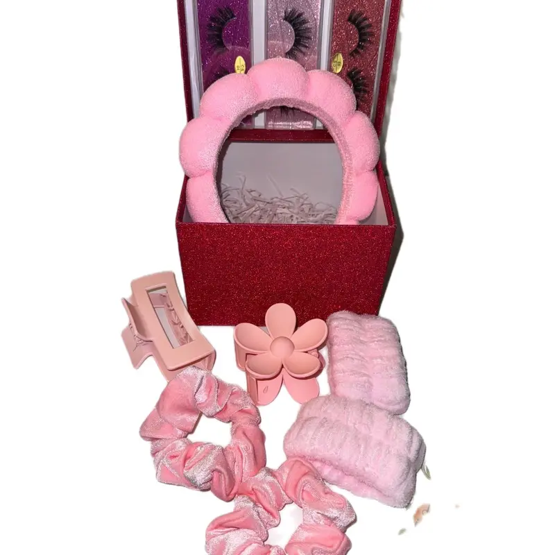 Self Pamper Beauty Box with Fake Eyelashes, Headbands, Scrunchies, Hair Clips and Handband - Best Christmas Hamper for Her - Gifts Skincare 4