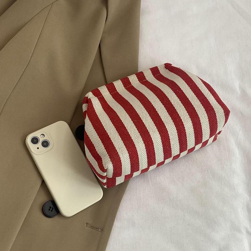 Product Introduction of Crochet Canvas Clutch Purse for Women Summer Beach Clutch Bag Ruched Cloud Bag Colorblock Ladies Luxury Evening Handbag Purse 93