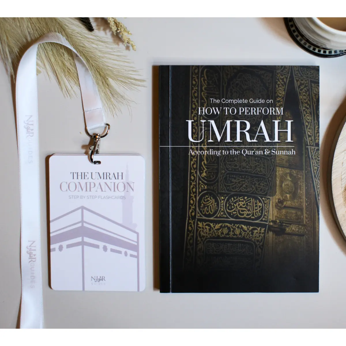 Umrah Guide + Flashcards & Lanyard
