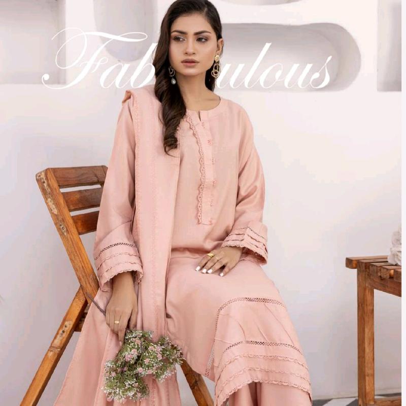 SUFFUSE DHANAK SUITS WITH SHAWLS 6
