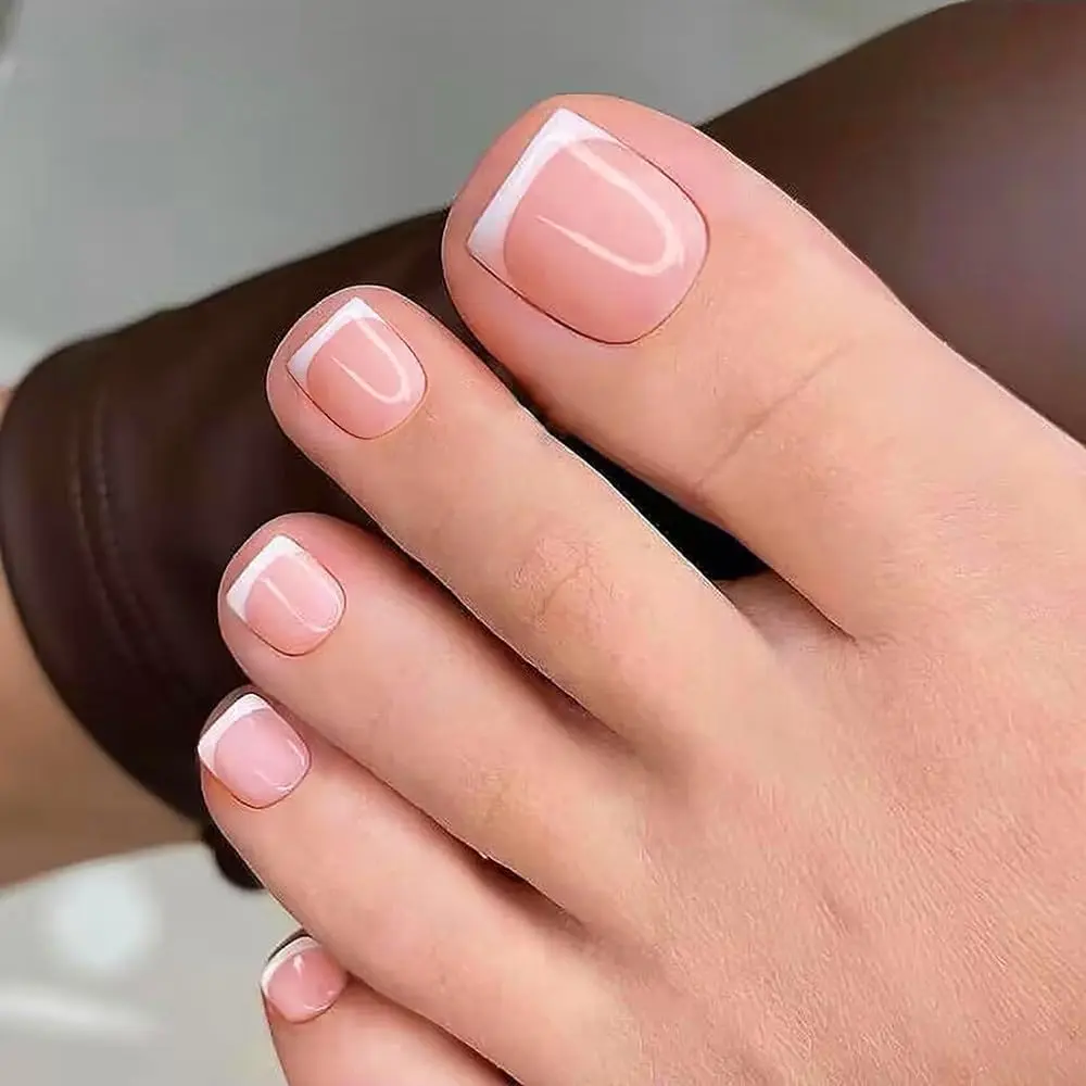24Pcs French Tip False Toenails - Short Square Nude Pink Fake Toe Nail/White French Tip Press on Toenails - Acrylic Full Cover Fake Toenails Nail Art Set for Women Girls (Pink & White Toenails)