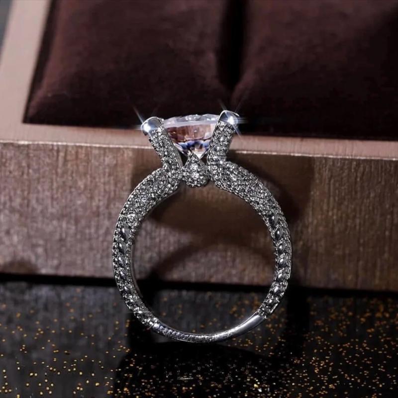 Zircon Rings - Beautiful and Versatile Jewelry 1