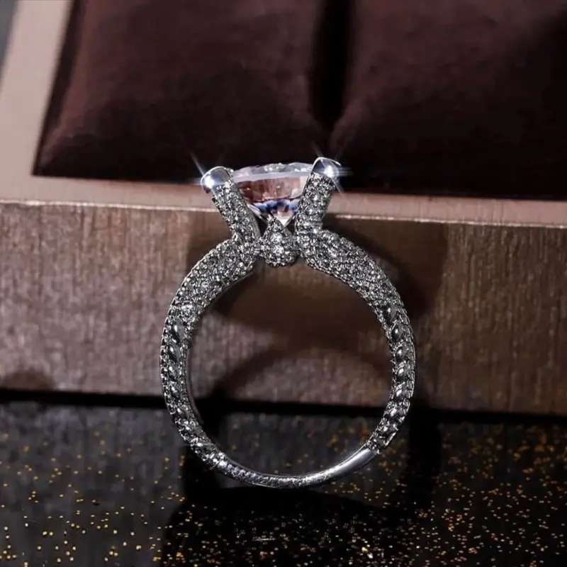Zircon Rings - Beautiful and Versatile Jewelry 1