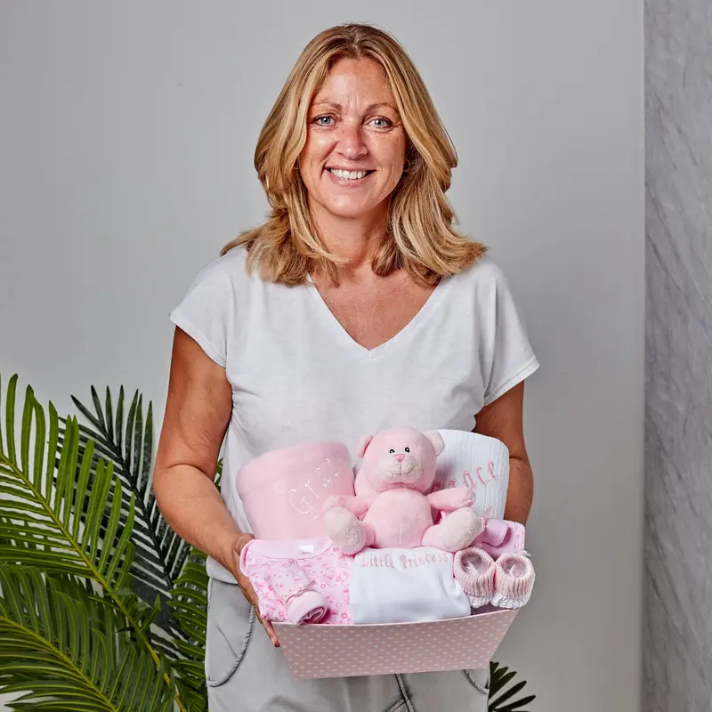 Baby Box Shop Personalised Baby Gift Set - 12 Baby Girl Essentials with 3 Personalised Baby Girl Gifts - Baby Girl Gifts, Newborn Baby Girl Hamper Basket Gifts with Personalised Baby Blankets, Pink 3