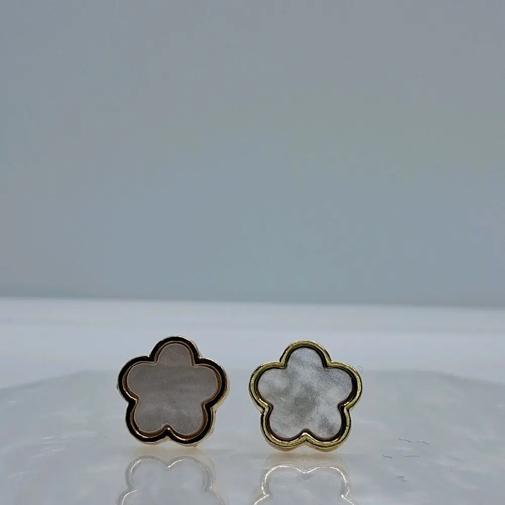 Women's Clover Earrings - Perfect for Any Occasion