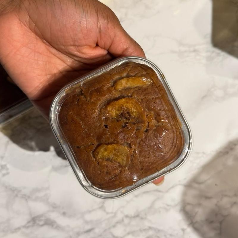 Ellesu Banana Bread Single Potions (2)- WIth Cream Cheese Frosting 2