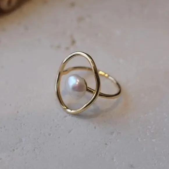 Natural Baroque Pearl Ring (S925) 4