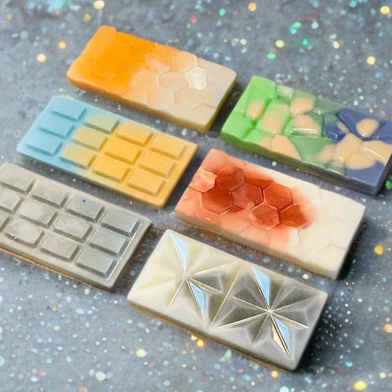 Handmade Soy Wax Medium Snap Bar Wax Melt with Fragrance and Biodegradable Glitter 8
