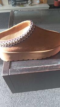 Product Review of CORE COLLECTION'S WOMENS LADIES COMFY FLUFFY CHUNKY PLATFORM SLIPPERS MULES SHOES Walking Shoes Girl from P**l M**e 0