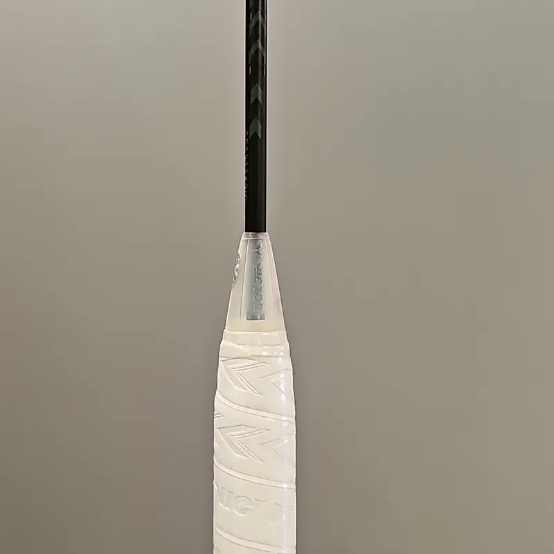 Victor Auraspeed Hang U Badminton Racket 2