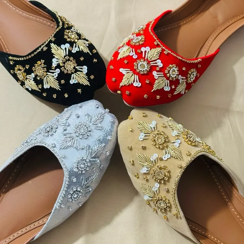 Ladies crown stylish khusa #EidCollection #RamadanSale
