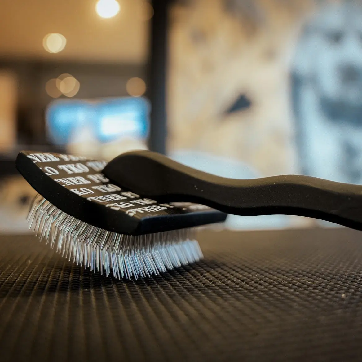 TKO Slicker Brush – Ultimate Detangling & Shedding Tool for Pro Groomers